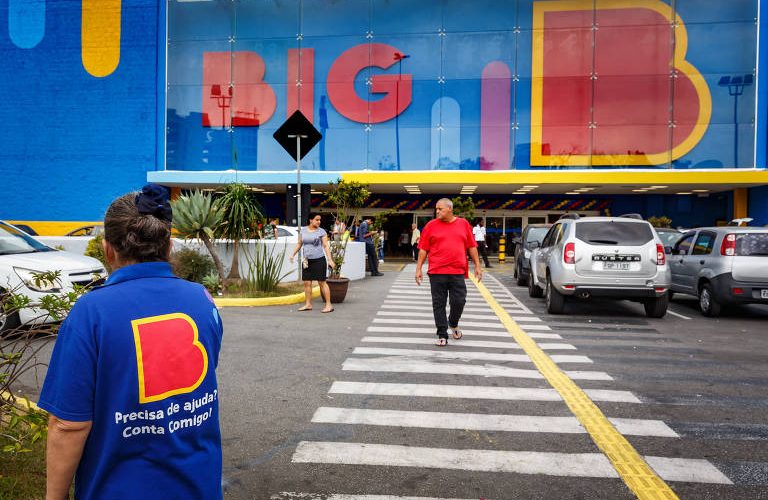 Walmart muda de nome no Brasil e prevê investimento de R$ 1,2