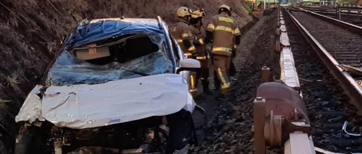 Mulher morre após ser atropelada por carro na EPTG, no DF, Distrito  Federal