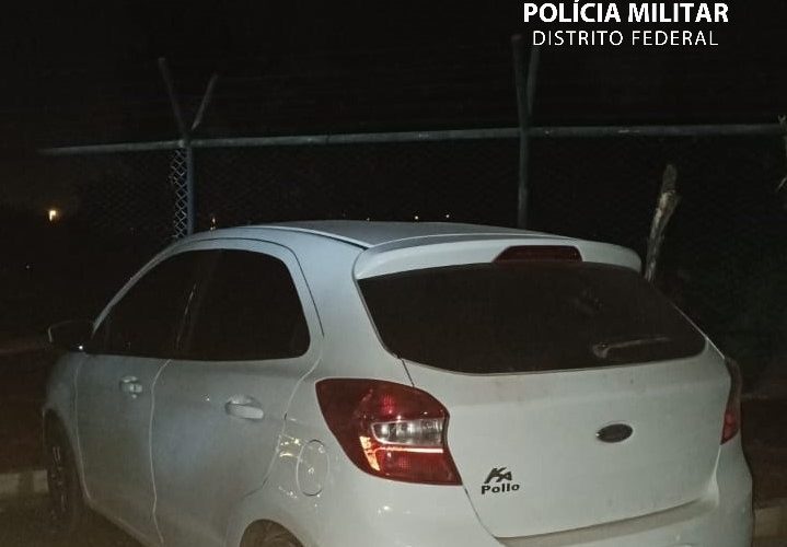 Macaco é suspeito de ligar para a polícia de zoológico - 17/08