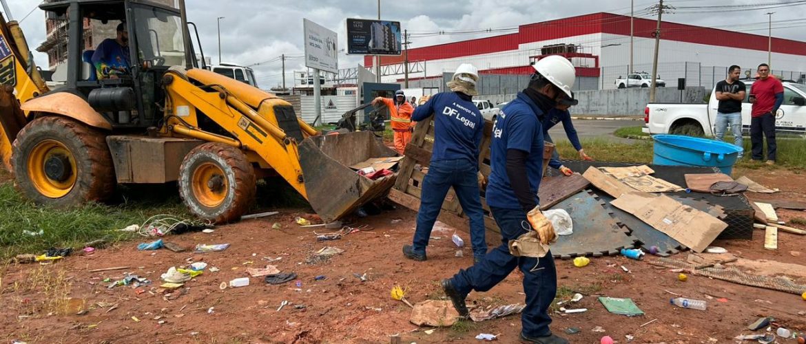 Operação de retirada de ocupações em áreas públicas